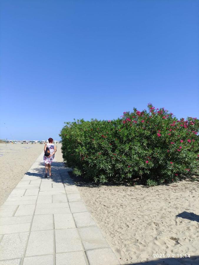 Mipro Mobilhome Lido di Spina Luaran gambar